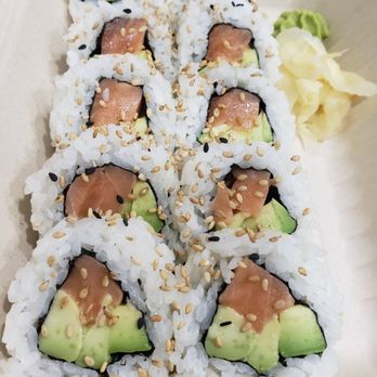 RetRoll Sushi LBC - Salmon Avocado Roll - Japanese Near Me - Long Beach, California