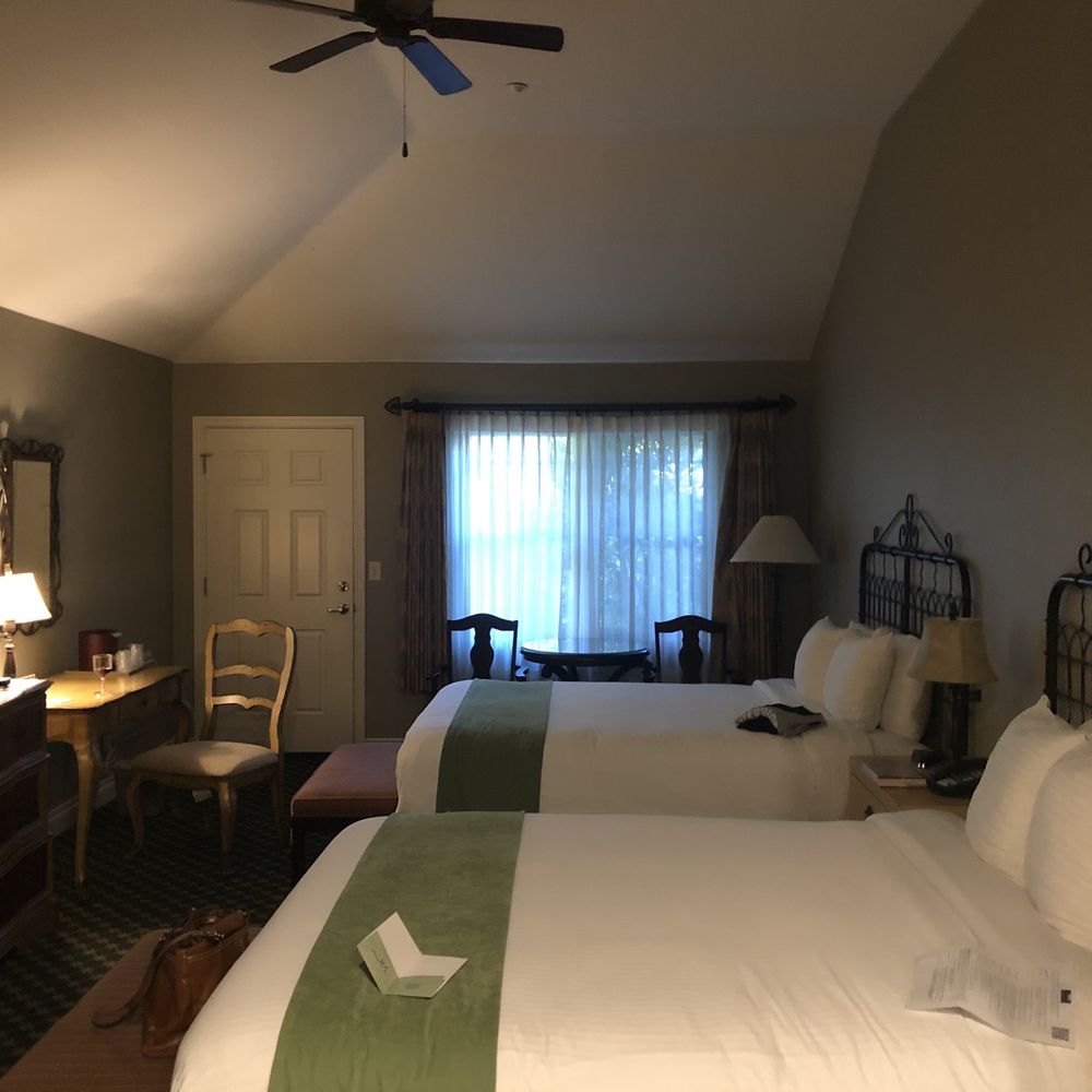 Elderberry - Room 125 Elderberry - Room 125