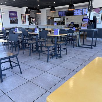 Taco Bell - Seating and ordering area - Fast Food Near Me - Las Vegas, Nevada Taco Bell - Seating and ordering area - Fast Food Near Me - Las Vegas, Nevada