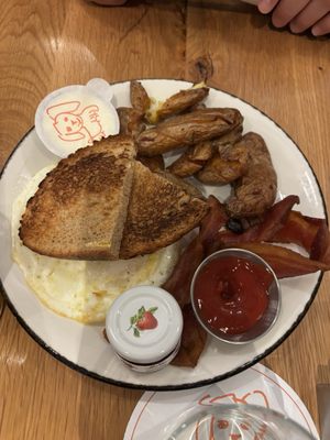 LUCIE drink + dine by null