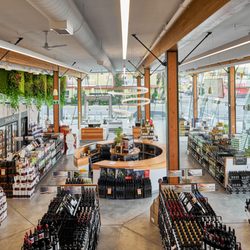Tudor House Liquor Store