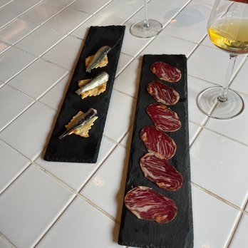 winematerial - Pata Negra & sardines small bites - Wine Bars Near Me - Berlin, BE winematerial - Pata Negra & sardines small bites - Wine Bars Near Me - Berlin, BE