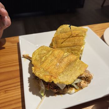 Arepas Cafe - Patacon - Venezuelan Near Me - Astoria, New York