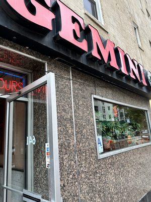 Gemini Diner by null