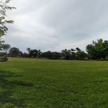 Kings Meadow Park - The large open field to play and run around in. - Playgrounds Near Me - Miami, Florida Kings Meadow Park - The large open field to play and run around in. - Playgrounds Near Me - Miami, Florida