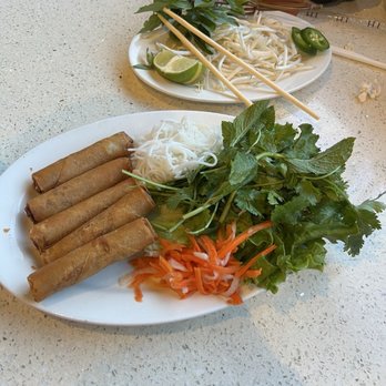 Pho Tasty - 5A. Crispy Vietnamese Egg Rolls with Lettuce Wraps - Vietnamese Near Me - Artesia, California