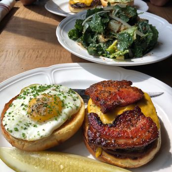 Au Cheval - Bars Near Me - Chicago, Illinois Au Cheval - Bars Near Me - Chicago, Illinois