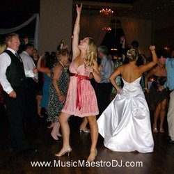 Music Maestro DJ Service - Vancouver BC Disc Jockeys