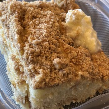 Annie's Cafe - Coffee Cake - it's good but my favorite is from CC (iykyk) - American Near Me - Riverside, California