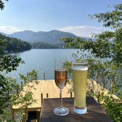 Lodge On Lake Lure