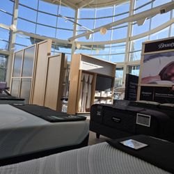 Mattress Firm Cascade Station