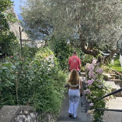 Casa Augusto B&B - Stairs down to the garden