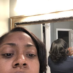 Bene’s Dominican Salon