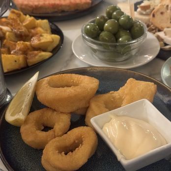 Granada - Calamari - Spanish Near Me - Valencia, V