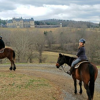 Biltmore Estate - Horsetrails you wont have access to as a hiker. Gorgeous view of the estate! - Hotels Near Me - Asheville, North Carolina