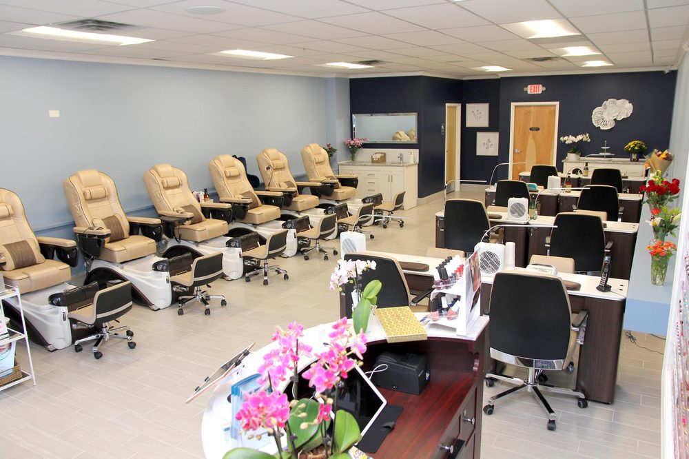 ERIE NAILS & SPA Updated September 2024 11 Photos 33382 Walker Rd