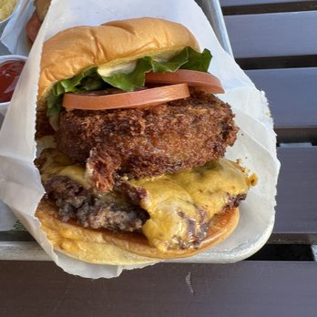 Shake Shack Piedmont Park - Shack Stack - Burgers Near Me - Atlanta, Georgia Shake Shack Piedmont Park - Shack Stack - Burgers Near Me - Atlanta, Georgia