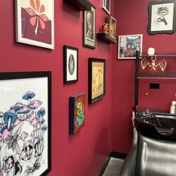 Faded Barbershop - Love the art in here