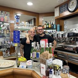 Sampoli & Lapis - Caffè Sandy - The guys who make this place special.