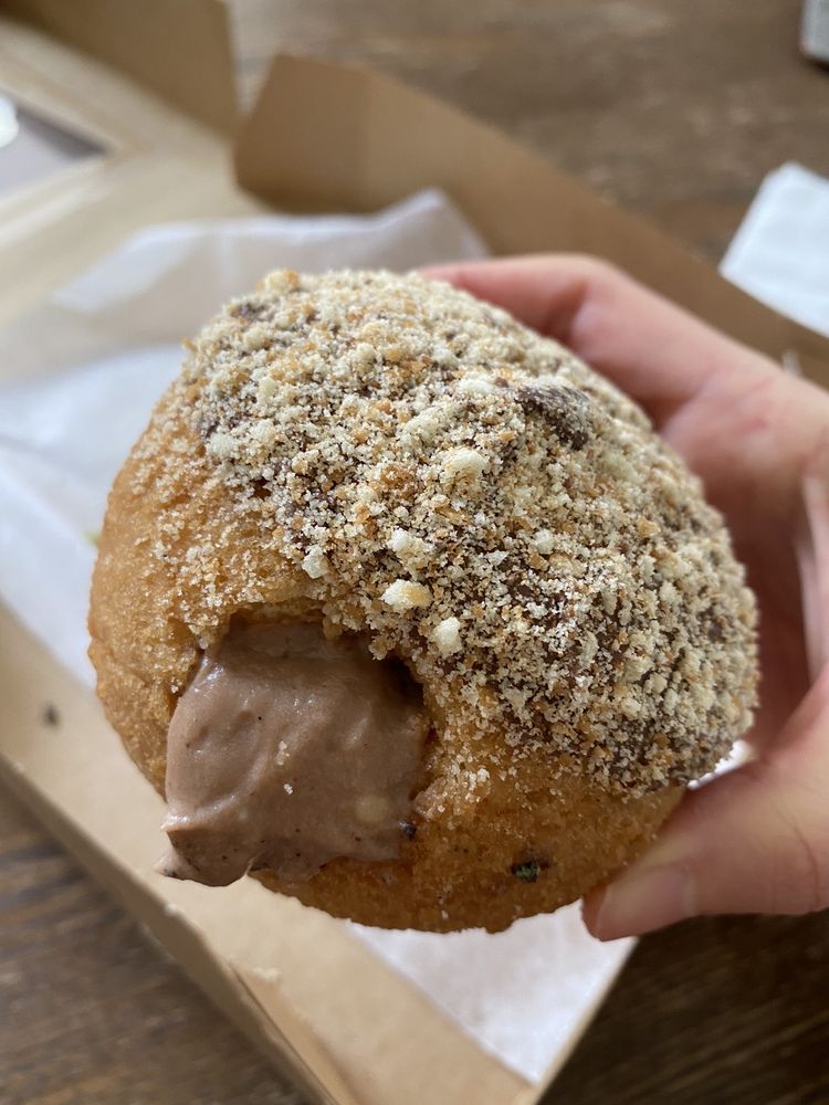 MOCHILL DONUTS & COFFEE 61 Photos & 19 Reviews 14230 Culver Dr