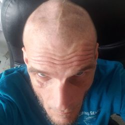 Salvatore's Hair Styling - I cut my own hair with clippers