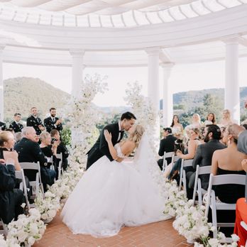 Taryn Collins & Co - Wedding Planning Near Me Taryn Collins & Co - Wedding Planning Near Me