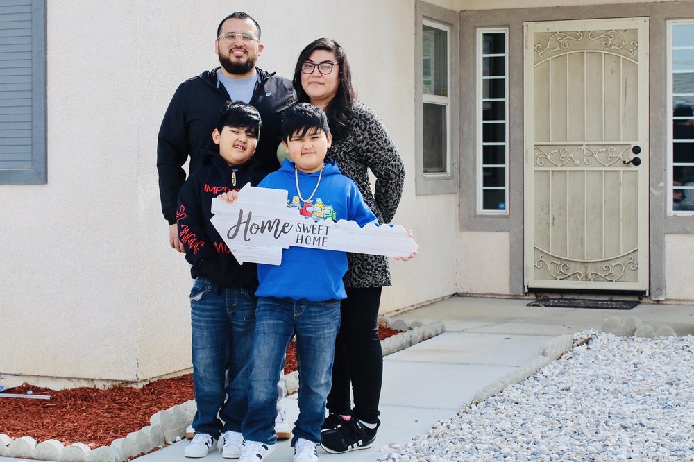 KEN PARKER AND HIS HOME SELLING TEAM 46 Photos & 16 Reviews 16888 Nisqualli Rd, Victorville