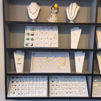 Milagros Jeweler - Jewelry Near Me - Hialeah, Florida Milagros Jeweler - Jewelry Near Me - Hialeah, Florida