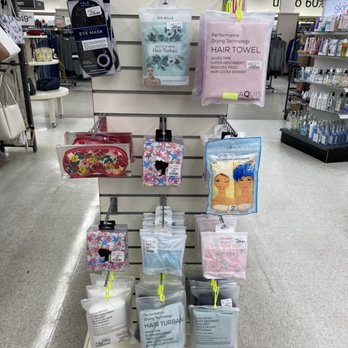 Winners - Women's Clothing Near Me - West Vancouver, British Columbia