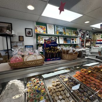 Moio's Italian Pastry Shop - Various Cookies - Bakeries Near Me - Monroeville, Pennsylvania Moio's Italian Pastry Shop - Various Cookies - Bakeries Near Me - Monroeville, Pennsylvania