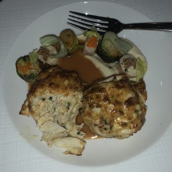 Stars - Crab cakes - Resorts Near Me - St. Michaels, Maryland