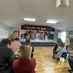 Waiting for kids performance Waiting for kids performance