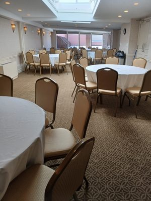 The Lucerne Hotel by null