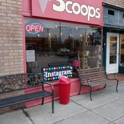 Sundae Scoops - Sundae scoops