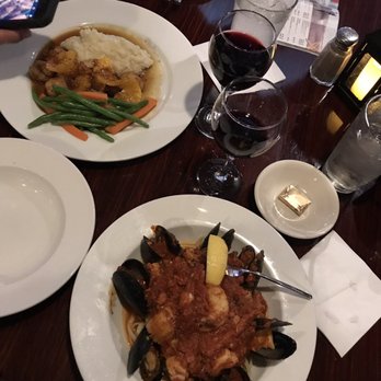 Brickhouse Restaurant - Seafood Near Me - Eastham, Massachusetts