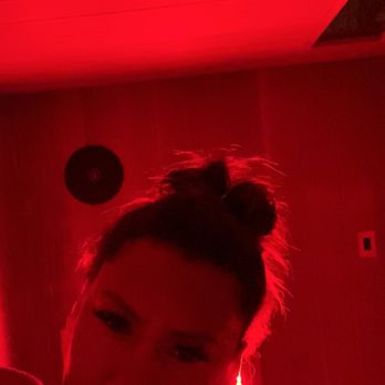 Burbank Infrared Sauna  - mom selfie - Saunas Near Me - Burbank, California