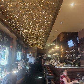 Bistro Central Parc - Inside seating and bar area - French Near Me - San Francisco, California