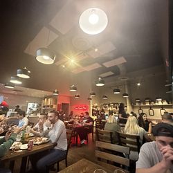 Piccola Pizzeria - Inside