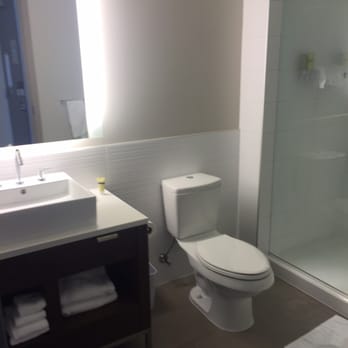 Element Vancouver Metrotown - Bathroom - Hotels Near Me - Burnaby, British Columbia Element Vancouver Metrotown - Bathroom - Hotels Near Me - Burnaby, British Columbia