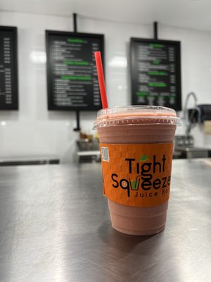 Tight Squeeze Juice Bar by null