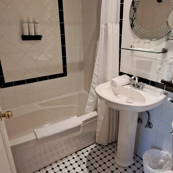 Hôtel Manoir Sherbrooke - Hotels Near Me - Montreal, Quebec Hôtel Manoir Sherbrooke - Hotels Near Me - Montreal, Quebec