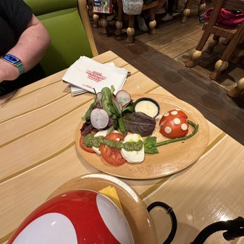 Toadstool Cafe - Cafes Near Me - Universal City, California Toadstool Cafe - Cafes Near Me - Universal City, California