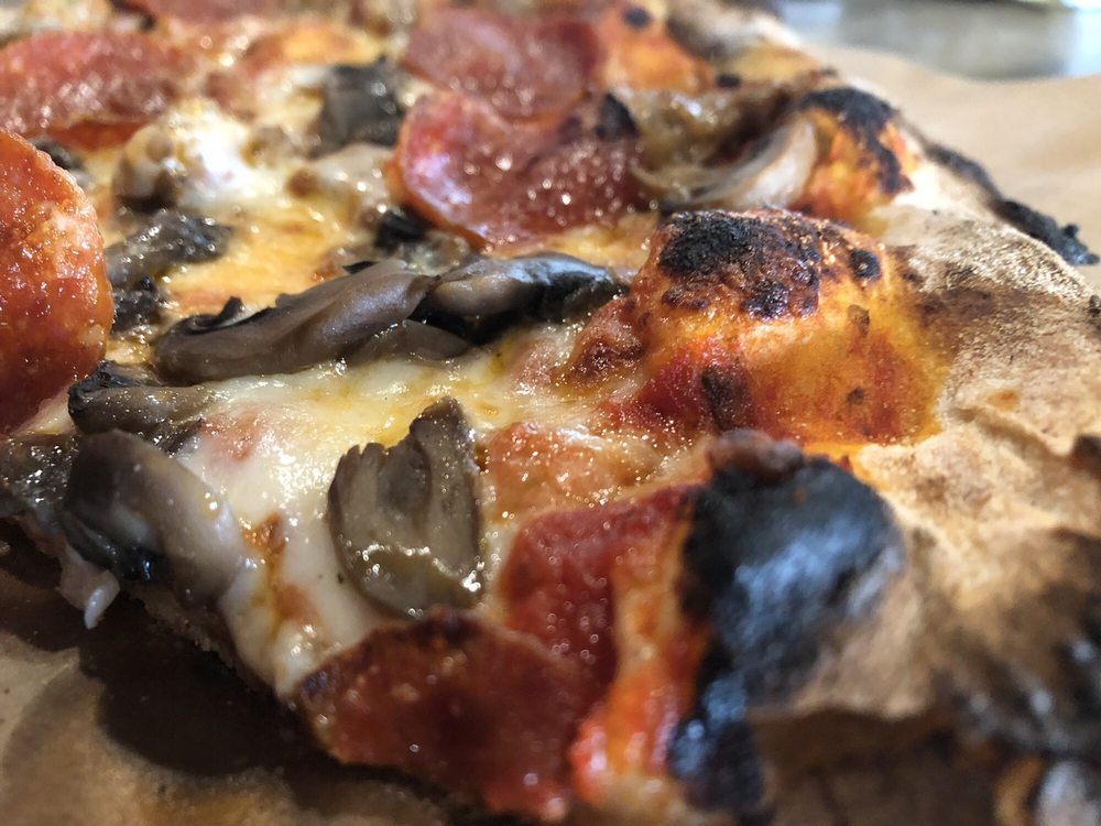 CHRISTIANO’S PIZZA 14 Photos & 23 Reviews Pizza 2400 S Kensington