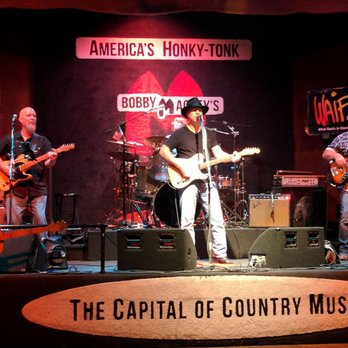 Bobby Mackey's - Musicians Near Me - Florence, Kentucky