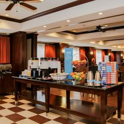 Hampton Inn Matamoras/Milford - Restaurant