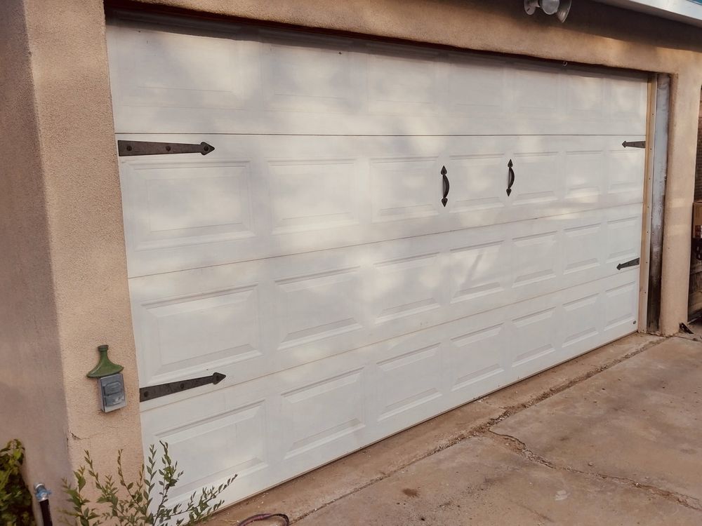 Enchantment Garage Doors - Garage Door Contractor in Albuquerque, NM