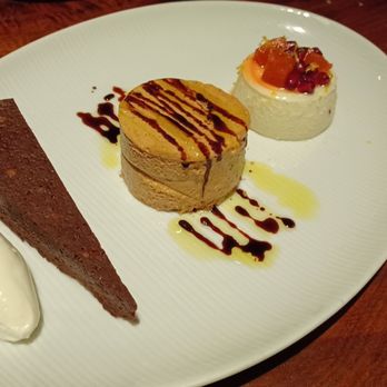 Catania - Dessert trio - Pizza Near Me - San Diego, California Catania - Dessert trio - Pizza Near Me - San Diego, California