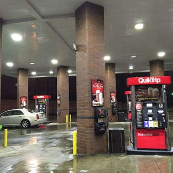 QuikTrip - Gas pumps on a rainy day! - Gas Stations Near Me - St Louis Downtown, Missouri QuikTrip - Gas pumps on a rainy day! - Gas Stations Near Me - St Louis Downtown, Missouri