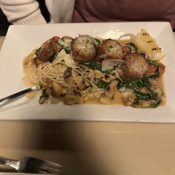 Spazzio's Italian Cantina - Scallops - Italian Near Me - Arlington, Texas