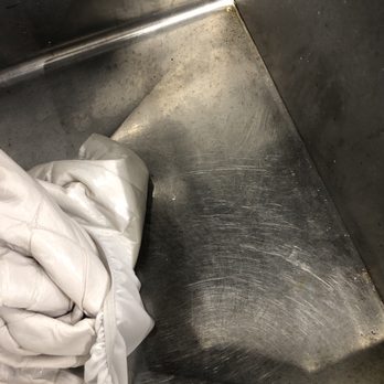 So Fresh N So Clean Laundromat - Dirty sink - Laundromat Near Me - Rochester, New York